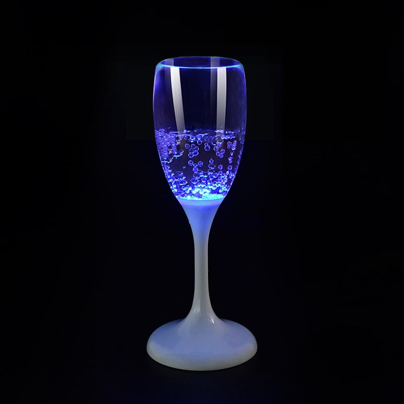 Glas för vin och champagne med LED-belysning