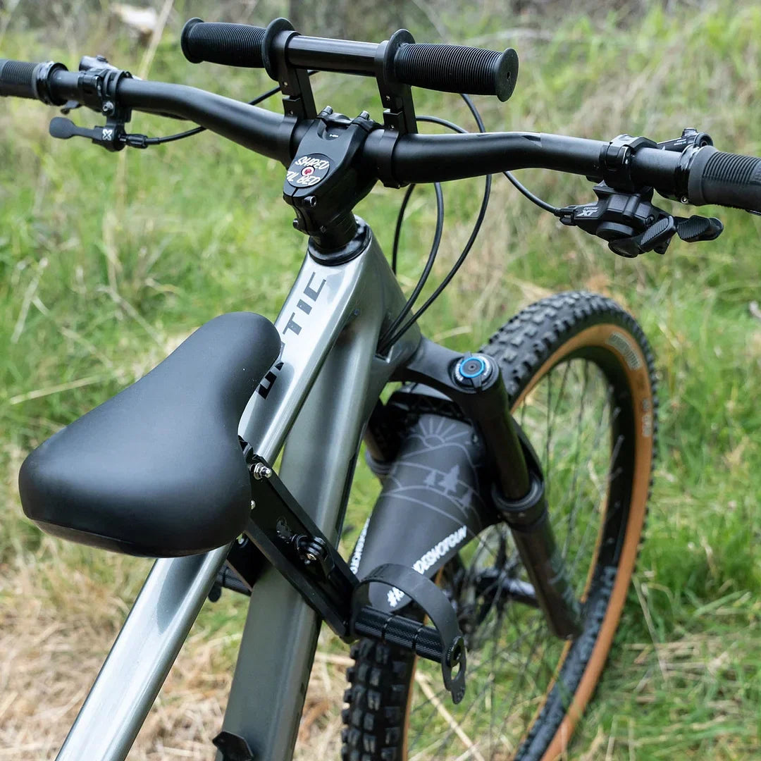 Frontmonterad barnstol för cykel