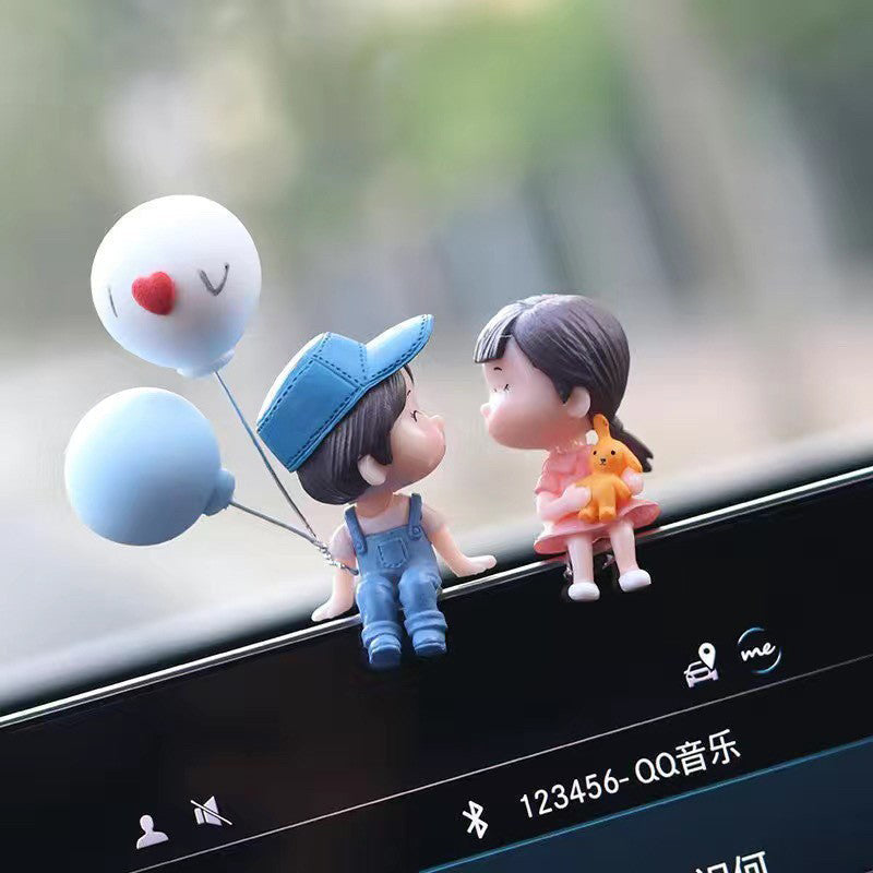 Happy Couple Dolls