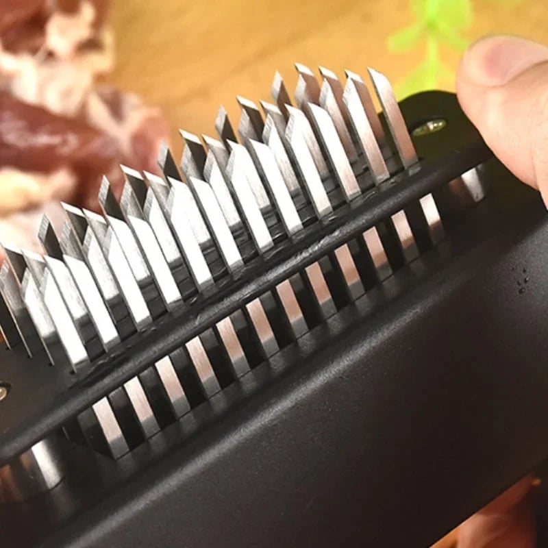 Köttmörare med 48 rostfria knivar