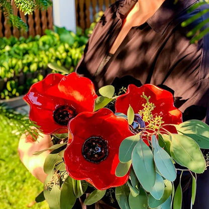 Handgjort fågelbad med form av en blomma