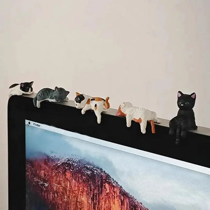 Handmålade minikattfigurer för ditt skrivbord 😺