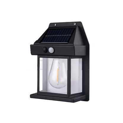 Vägglampa med solceller