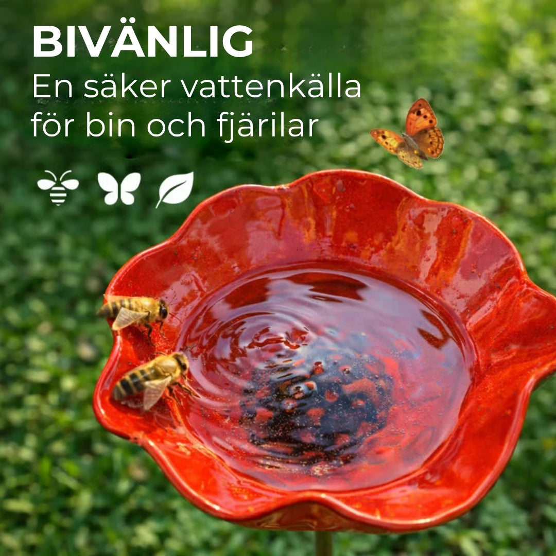 Handgjort fågelbad med form av en blomma