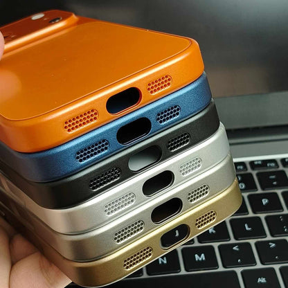 Metalliskt Magsafe iPhone-skal