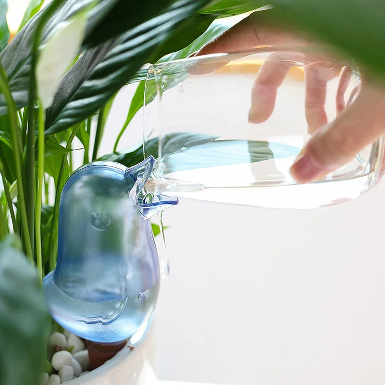 Automatisk bevattning för plantor fågel