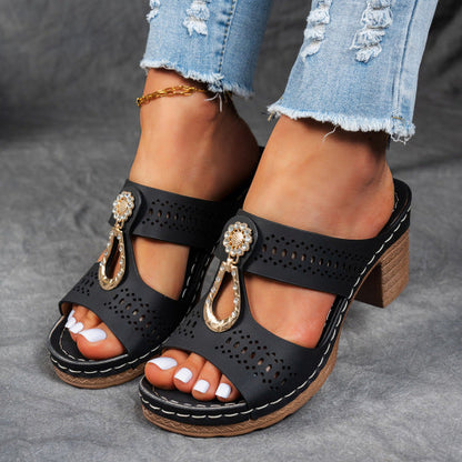 Snygga ortopediska sandaler