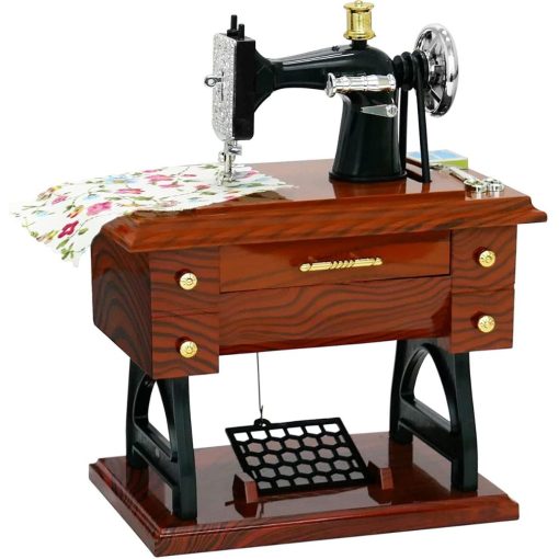 Boutique Speldosa med symaskinsdesign