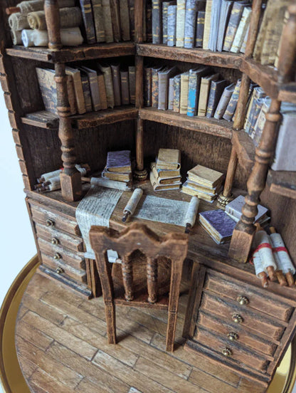 Miniatyrbiblioteket “The Bay Library”