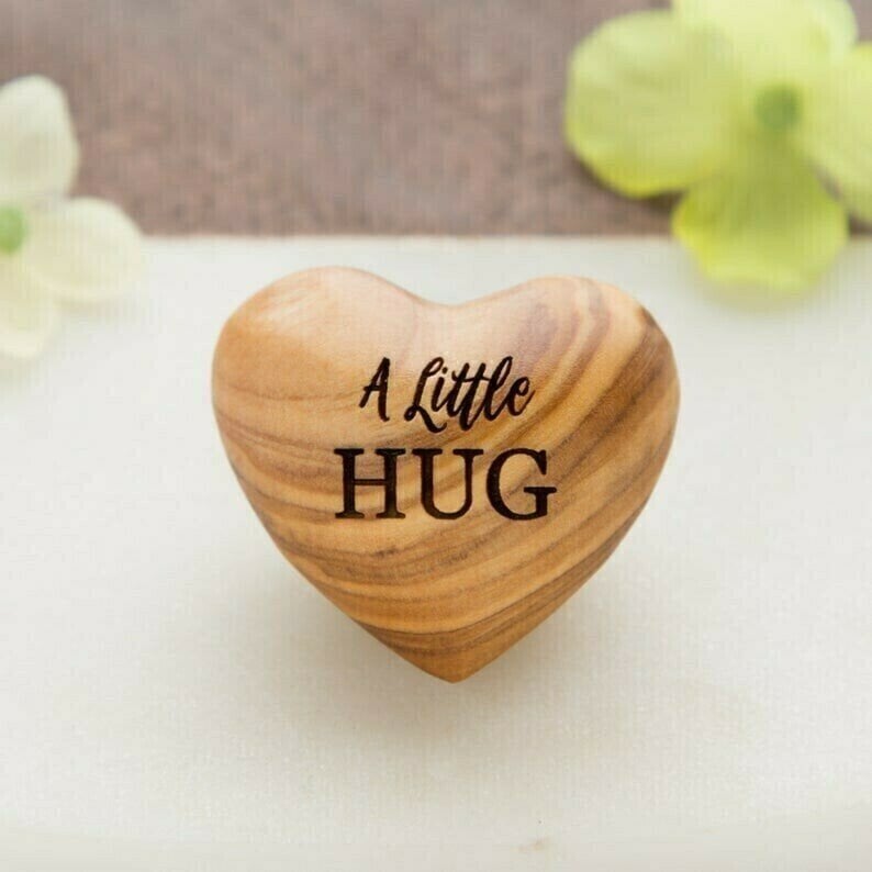 "A little hug" - En fin present i fickformat