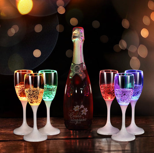 Glas för vin och champagne med LED-belysning