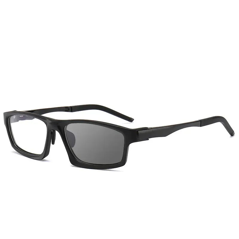 Sportiga multifokala läsglasögon – färgskiftande glas & flexibla skalmar